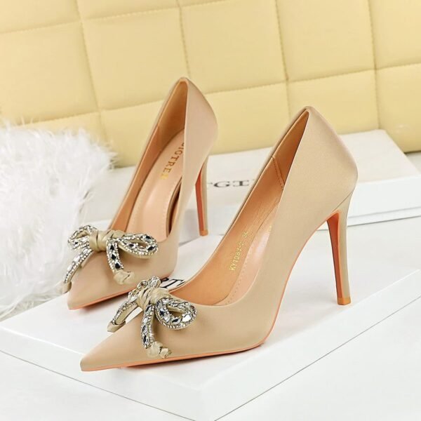 BIGTREE 1961-H61 European and American style light luxury rhinestone bow pointed head thin heel middle heel satin single shoes wine glass and women's single shoes