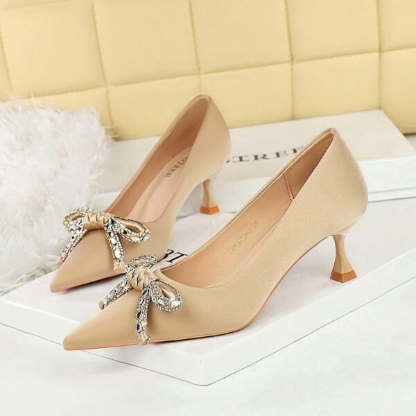 BIGTREE 1961-H61 European and American style light luxury rhinestone bow pointed head thin heel middle heel satin single shoes wine glass and women's single shoes