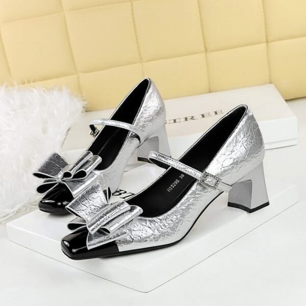 BIGTREE 5298-H58 Mary Jane women's shoes medium heel thick heel shallow mouth square head splicing toe toe one word with bow single shoes women