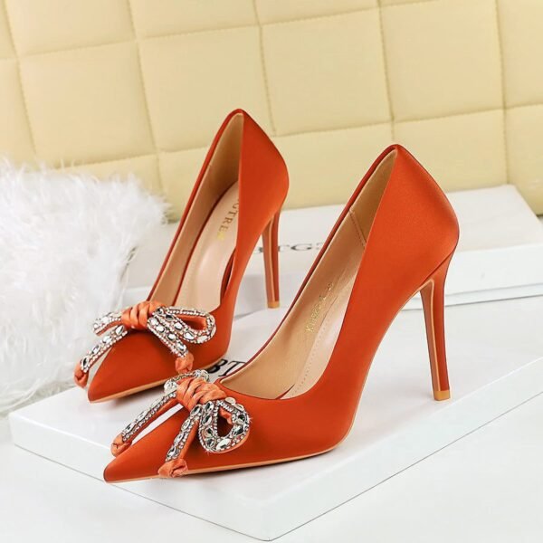 BIGTREE 1961-H61 European and American style light luxury rhinestone bow pointed head thin heel middle heel satin single shoes wine glass and women's single shoes