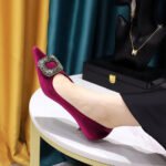 BIGTREE SHOES 237-K83 Banquet European and American Style Women's Shoes Stiletto Mid-Heel Shallow Mouth Pointed Toe Thick Suede Metal Rhinestone Buckle Pumps - Image 3