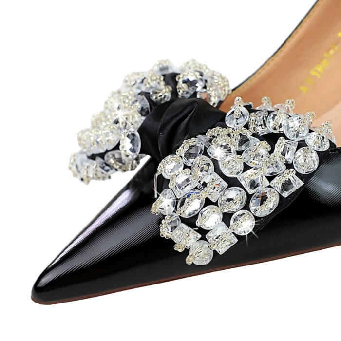 BIGTREE 1961-H9 Korean Style Fashionable Women's Shoes Wine Cup Heel High Heel Low-Cut Pointed Toe Rhinestone Bow Banquet Shoes - Image 4