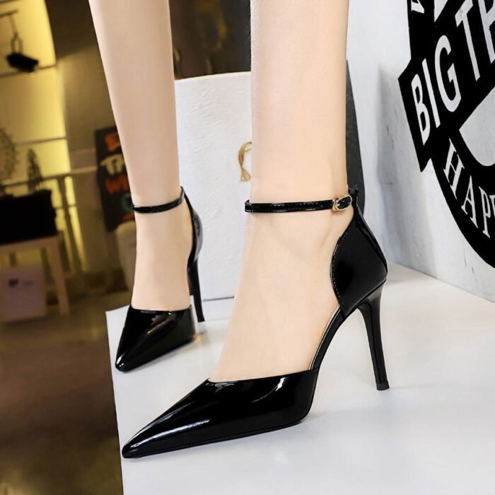 BIGTREE SHOES 8386-1 European and American Simple Shiny Patent Leather Hollow Women's Shoes Stiletto Heel Shallow Mouth Pointed Toe Hollow-out Strap Sandals - Image 4