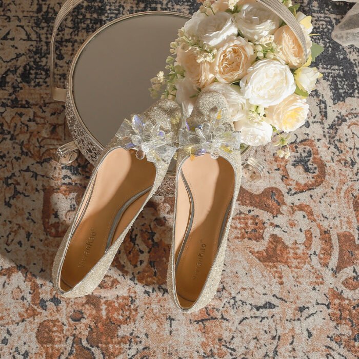 A29-52 Square Head Pearl Flat Chunky Heel Everyday Joker Niche Low Heel High Sense Bridesmaid Shoes Women - Image 1