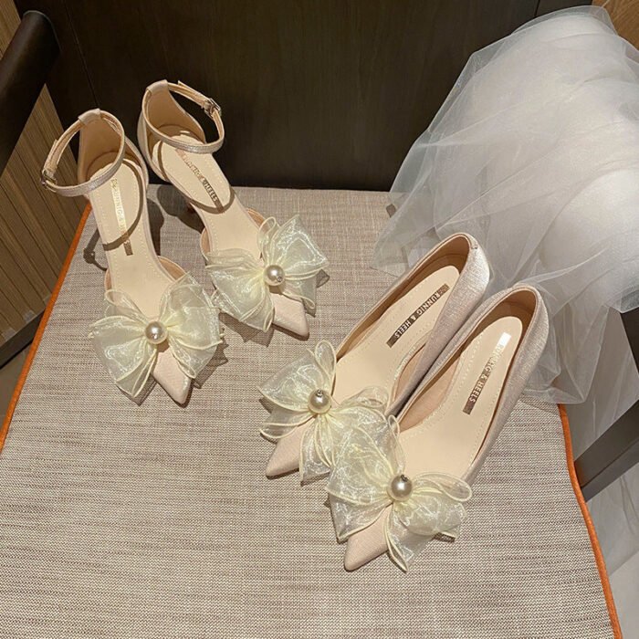 858-60 High Heels Women's New Lace Flower with Buckle Temperament Leisure Pumps - Image 3