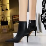 BIGTREE SHOES 9788-1 European and American Style Fashion Party Winter Short Female Boots Stiletto Heel Pointed-Toe Side Zip Ankle Boots - Image 2
