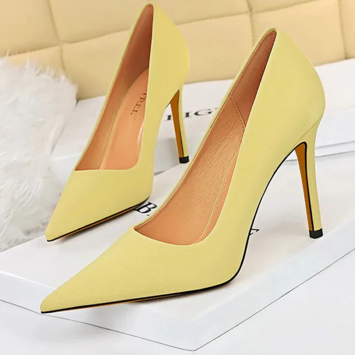 8831-3Versatile fashion sexy pointed women's shoes-Bigtree shoes - Image 1
