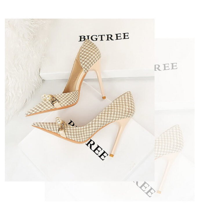8829-1 Korean version of high-heeled shoes with lattice pattern shallow mouth side hollow houndstooth pearl metal chain super high-heeled shoes - Image 17