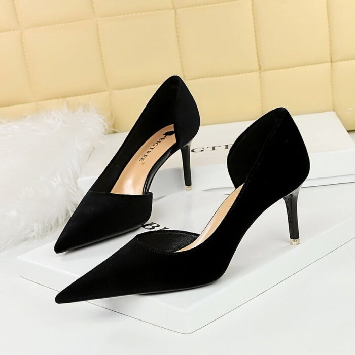 Bigtree Shoes 1363-A6 European and American Fashion Minimalist Banquet Women's Shoes Stiletto Heel Shallow Mouth Pointed Side Hollow out West Velvet Pumps - Image 3