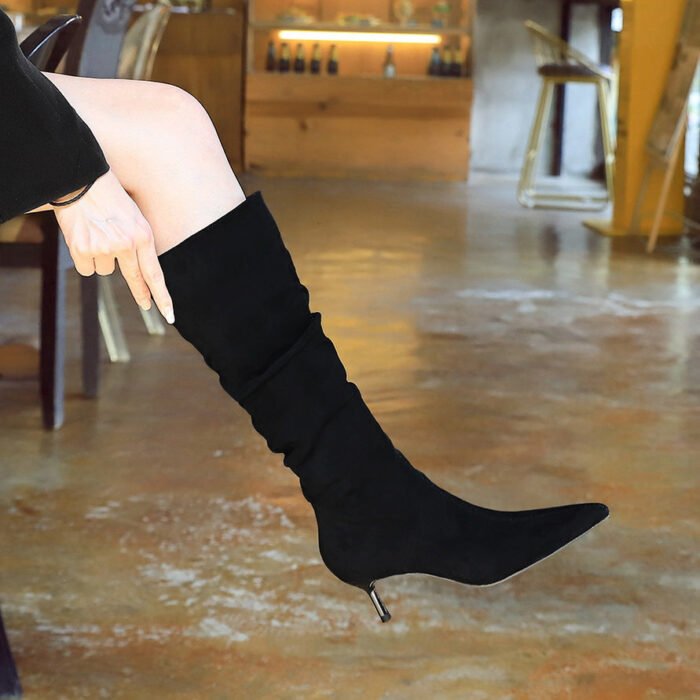 big tree shoes 328-19 European and American Style Versatile Knee-High Boots Women's Boots Middle Heel Fine Heel Pointed Toe Suede Retro Folding Tube Surface High Boots - Image 1