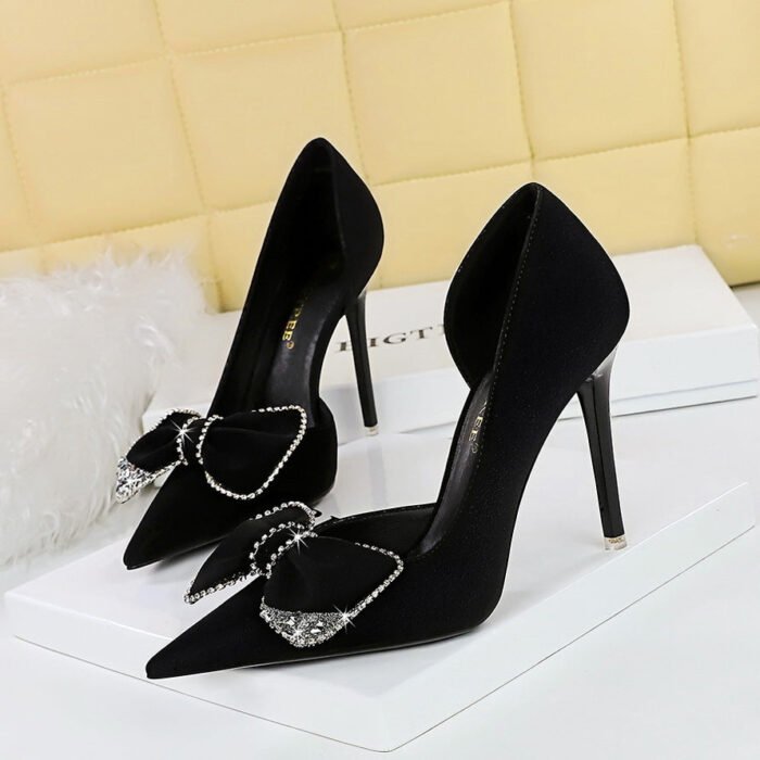 big tree shoes 1298-h31 Korean Fashion High Heels Stiletto Heel Shallow Mouth Pointed Toe Side Hollow Rhinestone Bow Pumps - Image 4