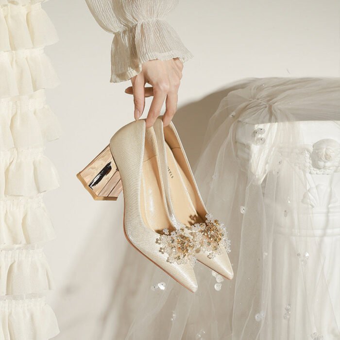 7118-10 High Heels Women's Pointed Toe Chunky Heel Wedding Shoes High-Grade Xiuhe Wedding Dress Engagement Annual Meeting Shoes - Image 1