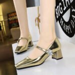 BIGTREE SHOES 5288-k87 European and American Style Retro Banquet Women's Shoes Mid Heel Chunky Heel Low-Cut Square Toe Strap Rhinestone Buckle Pumps Women - Image 2