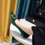 BIGTREE SHOES 237-K83 Banquet European and American Style Women's Shoes Stiletto Mid-Heel Shallow Mouth Pointed Toe Thick Suede Metal Rhinestone Buckle Pumps - Image 2