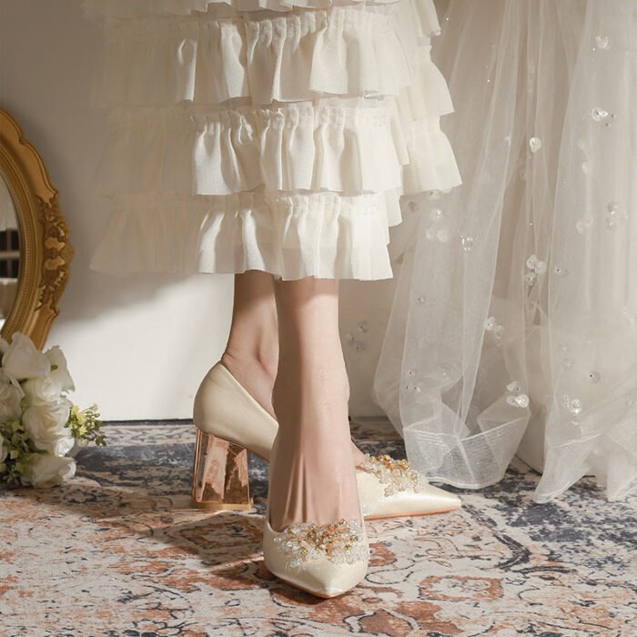7118-10 High Heels Women's Pointed Toe Chunky Heel Wedding Shoes High-Grade Xiuhe Wedding Dress Engagement Annual Meeting Shoes - Image 4