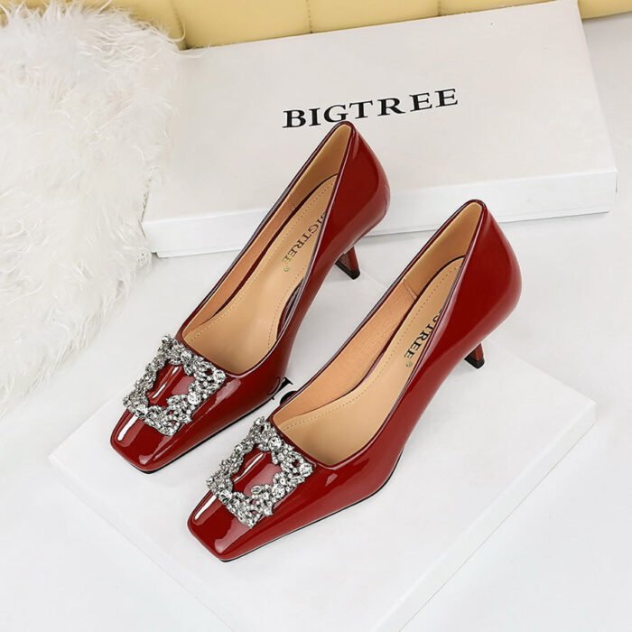 BIGTREE SHOES 6183-K19 European and American Banquet Women's Shoes Stiletto Heel Square Toe Shiny Patent Leather Metal Rhinestone Buckle Pumps High Heels - Image 2