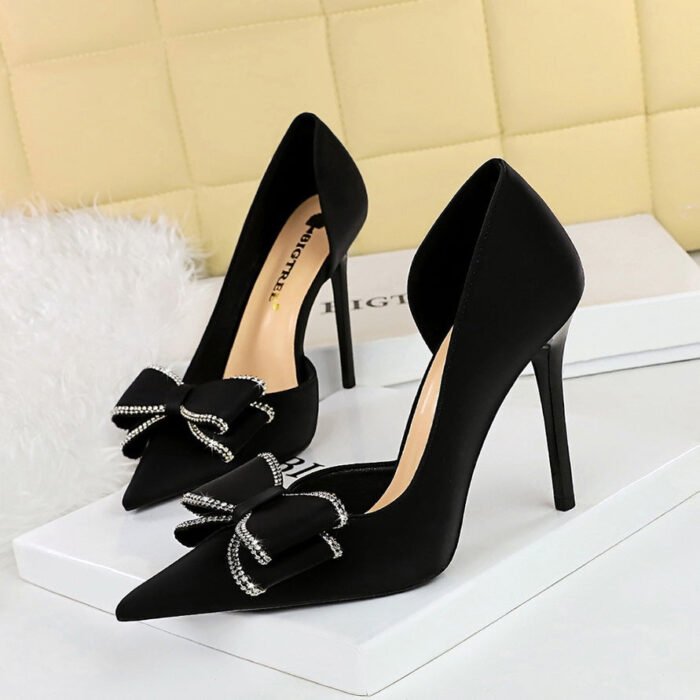 BIGTREE SHOES 626-H36 Banquet High Heels European and American Women's Shoes Stiletto Heel Shallow Mouth Side Hollow Rhinestone Bow Pumps - Image 3