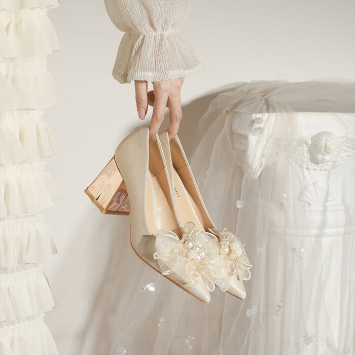 7118-16 Apricot High Heels Women's Pointed Toe Chunky Heel Wedding Shoes Niche High Sense Xiuhe Wedding Dress Engagement - Image 1