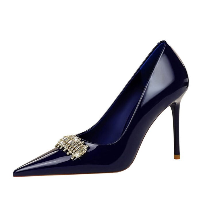 BIGTREE SHOES 9283-K31 European and American banquet women's shoes super high heel patent leather shallow mouth pointed shining rhinestone decorative shoes high heels - Image 5