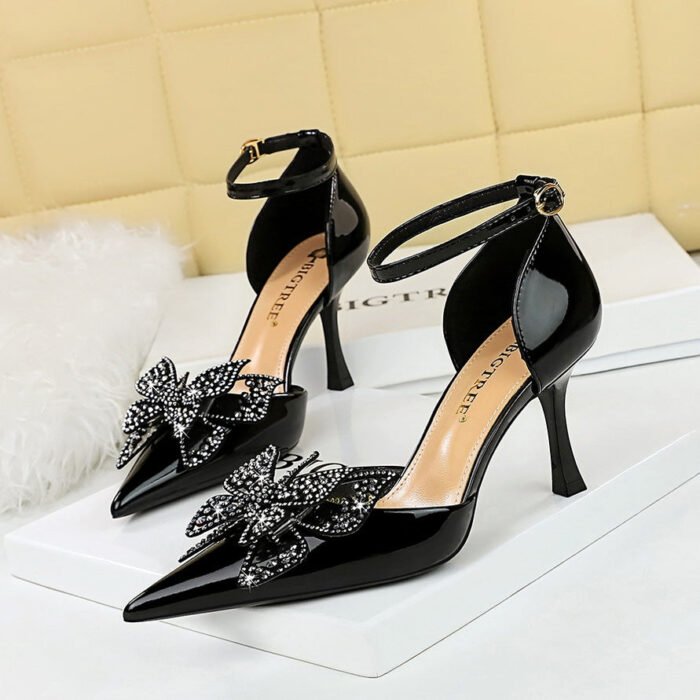 BIGTREE SHOES 8323-h22 European and American Style Fashion Banquet Hollow High Heels Patent Leather Low-Cut Pointed Toe Rhinestone Bow Women's Shoes - Image 1
