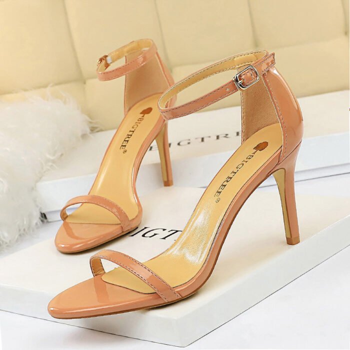 126-A10Versatile fashion sexy pointed women's shoes-Bigtree shoes - Image 1