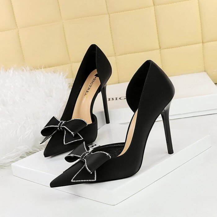 BIGTREE SHOES 626-H37 European and American Style Banquet High Heels Stiletto Low-Cut Pointed Toe Side Hollow Rhinestone Bow Pumps Women's Shoes - Image 3