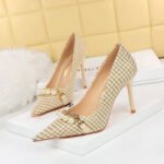 9283-1 European and American style houndstooth high-heeled high-heeled shallow-pointed pearl chain plaid women's shoes - Image 2