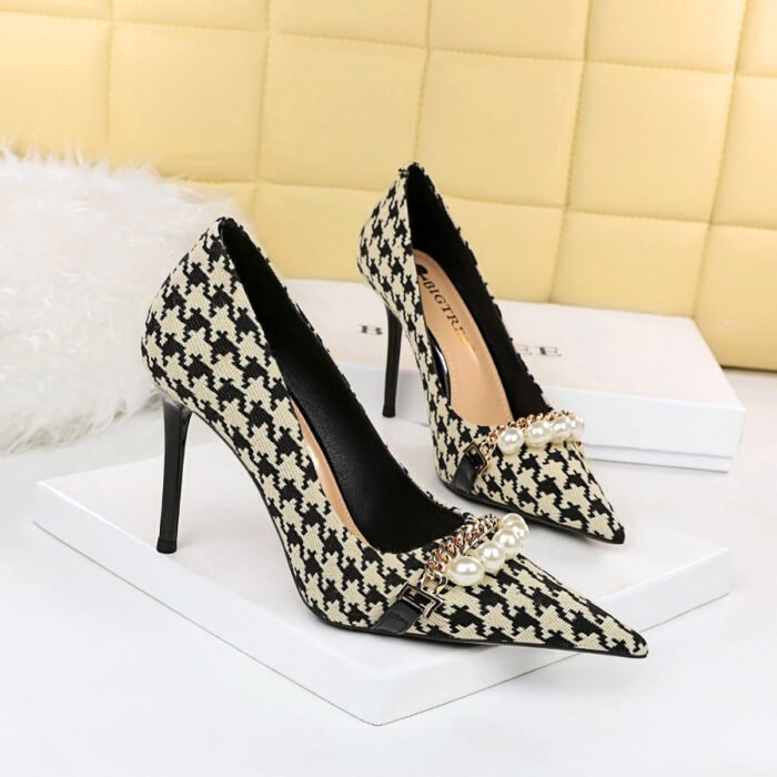 9283-1 European and American style houndstooth high-heeled high-heeled shallow-pointed pearl chain plaid women's shoes - Image 3