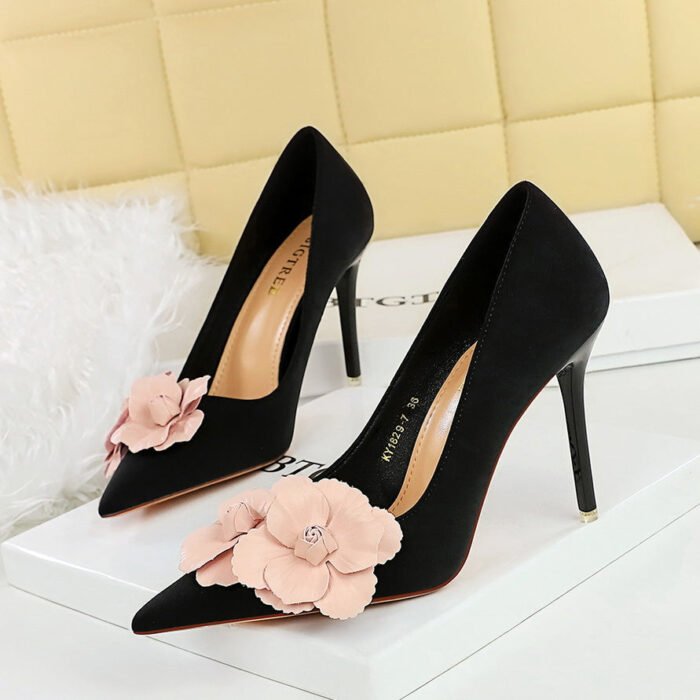 BIGTREE SHOES 1829-H57 Korean Fashion Sweet High Heels Stiletto Very Suede Shallow Mouth Pointed-Toe Colorblock Flower Shoes - Image 1