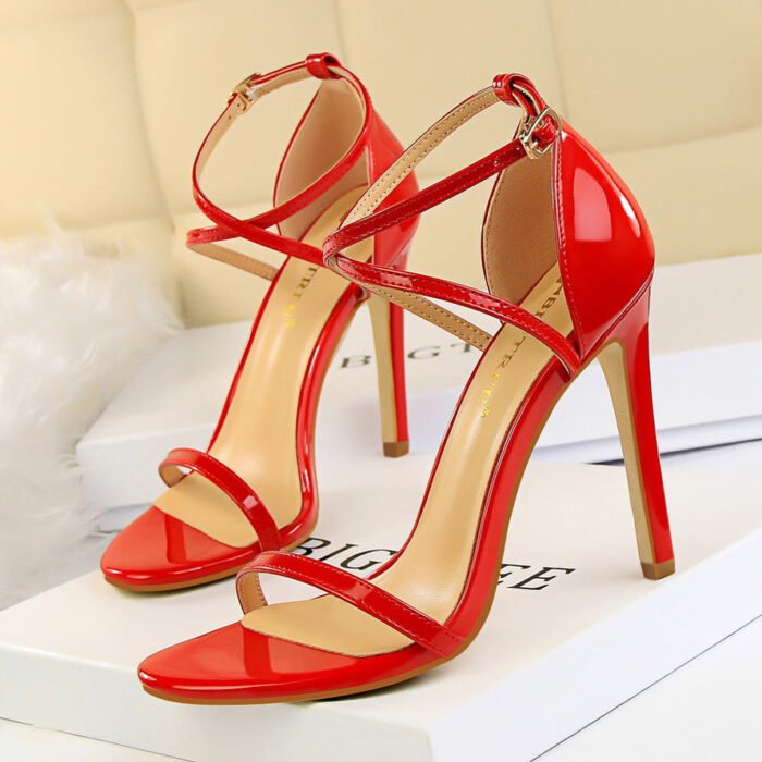126-7Versatile fashion sexy pointed women's shoes-Bigtree shoes - Image 1