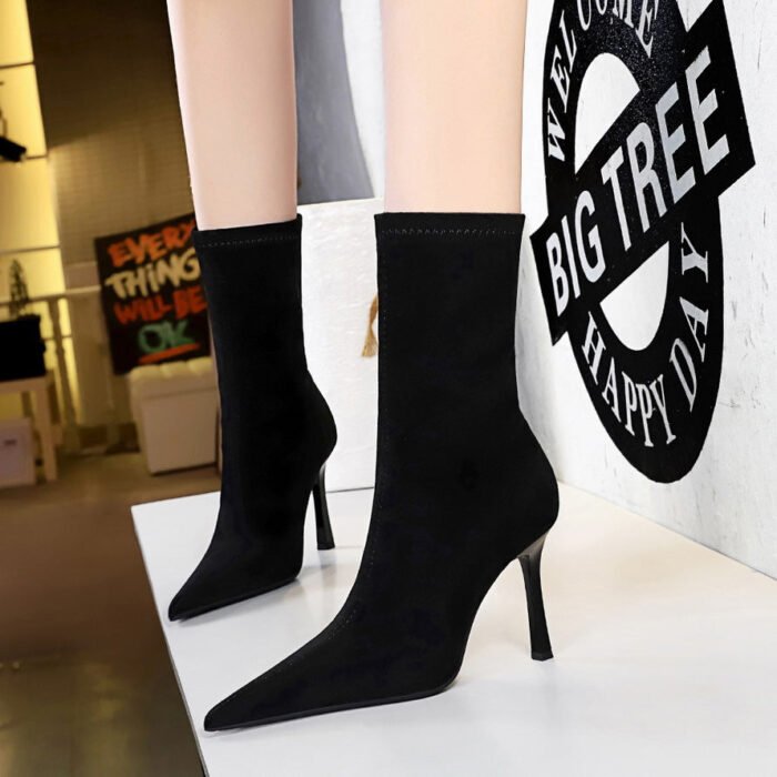 big tree shoes 325-8 European and American Style Fashionable Simple Ultra High Heel Stiletto Heel Bootie Suede Pointed Toe Pedicure Women's Skim-Fit Boots Ankle Boots - Image 4
