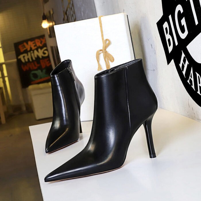BIG TREE SHOES 1619-6 European and American Style Fashion Sexy Nightclubs Thinner Super High Heel Pointed Winter Side Zipper Female Boots Ankle Boots - Image 2