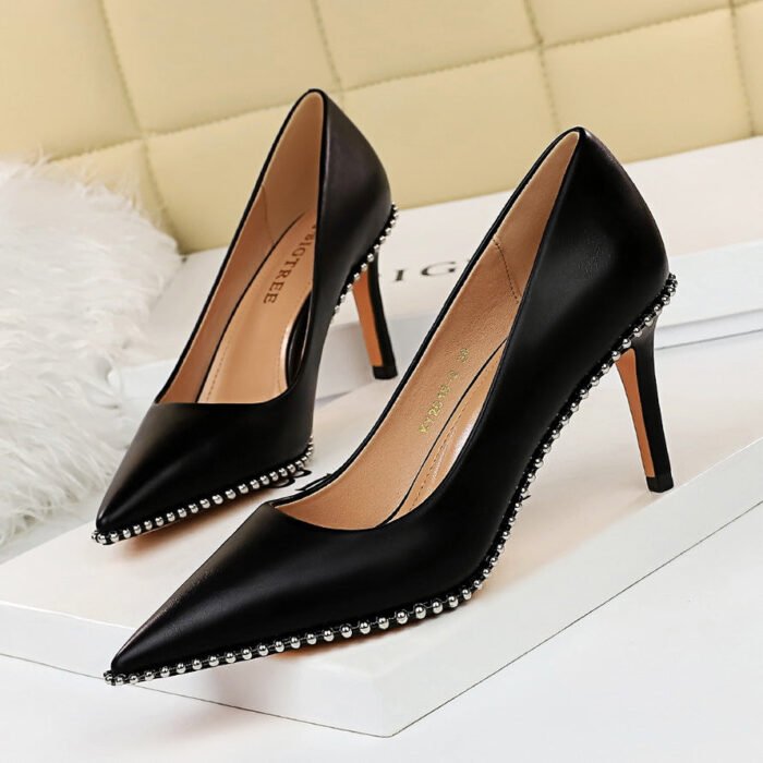 1829-A3Elegant and pointy women's fashion shoes-Bigtree shoes - Image 1