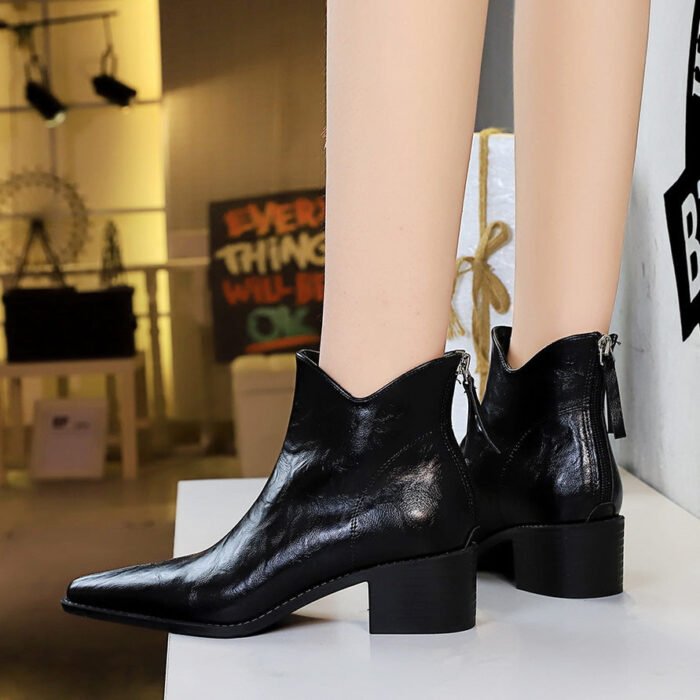 Bigtree Shoes 578-9 European and American Style Retro Hand Grip Pattern Female Boots Thick Heel Mid Heel Pointed-Toe Hollowed Slimming Knight Boots Ankle Boots - Image 3