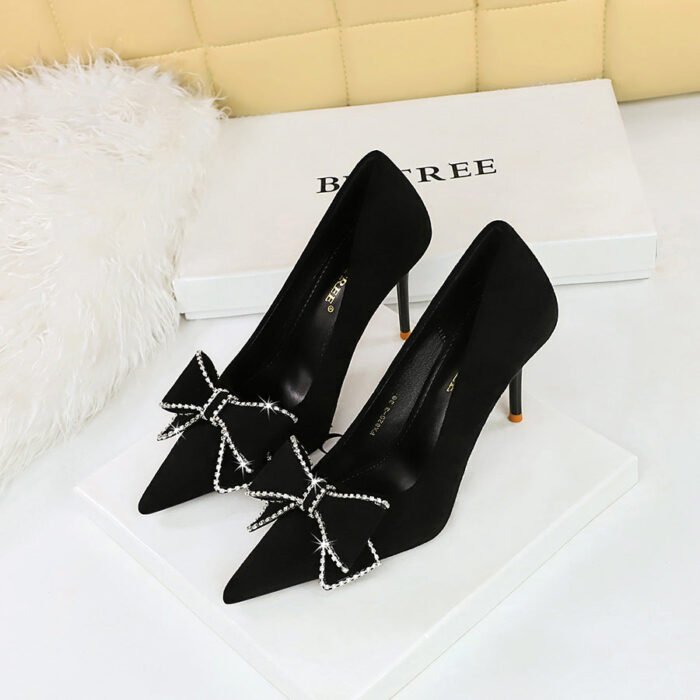 BIG TREE 825-H7 European and American Style Fashion Slimming Banquet Women's Shoes High Heels Shallow Mouth Pointed Toe Suede Rhinestone Bow Pumps - Image 2