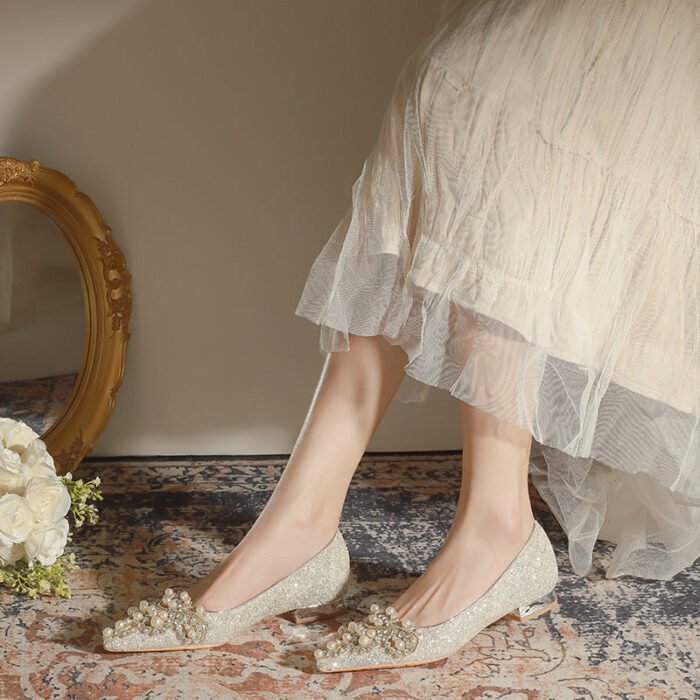 229-12 French Pointed Flat Pregnant Women Can Wear Low Heel Elegant Pearl Wedding Shoes Xiuhe Wedding Dress Two-Way Wear - Image 3