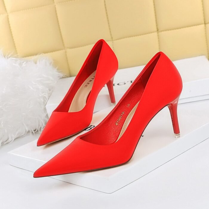 18249-A2Versatile fashion sexy pointed women's shoes-Bigtree shoes - Image 1