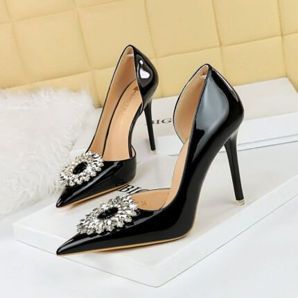 BIG TREE SHOES 638-K29 European and American Style Banquet Women's Shoes Stiletto Heel Shallow Mouth Pointed Patent Leather Side Hollow out Rhinestone Buckle Pumps
