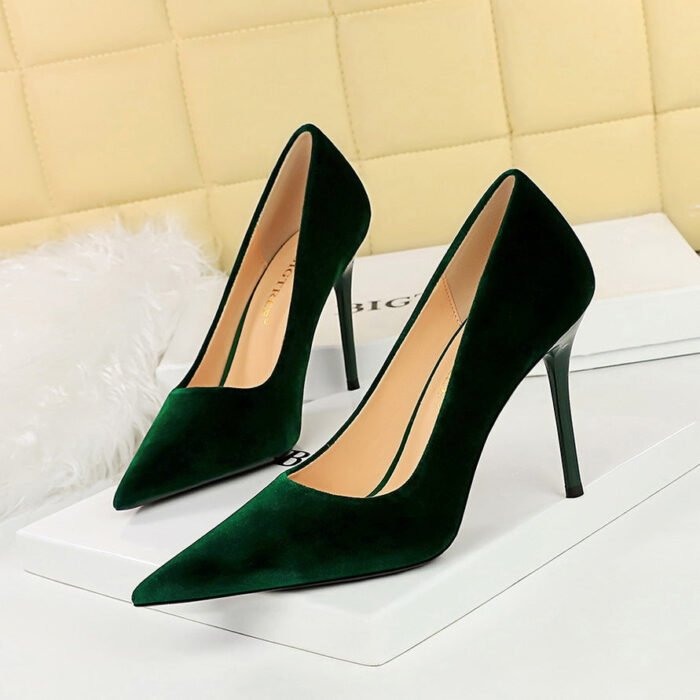 Bigtree Shoes 3739-5 European and American Fashion Minimalist Thick Suede Banquet High Heels Women's Shoes Stiletto Heel Low-Cut Pointed-Toe Shoes - Image 3