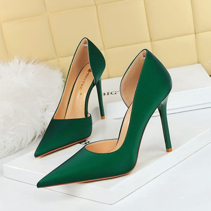 BIG TREE 626-1 Korean Style Fashionable Simple Pedicure Slimming Stiletto Heel Shallow Mouth Pointed Side Hollow Pumps Women's High Heel - Image 1