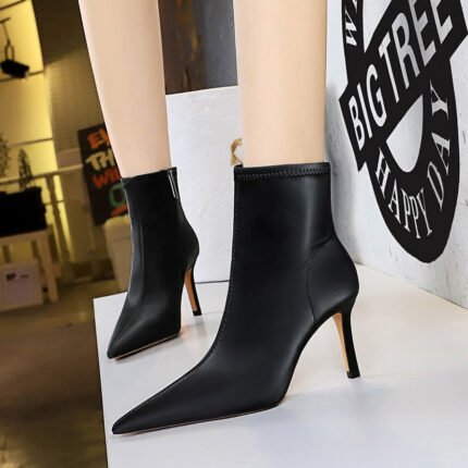 BIGTREE SHOES 9788-1 European and American Style Fashion Party Winter Short Female Boots Stiletto Heel Pointed-Toe Side Zip Ankle Boots