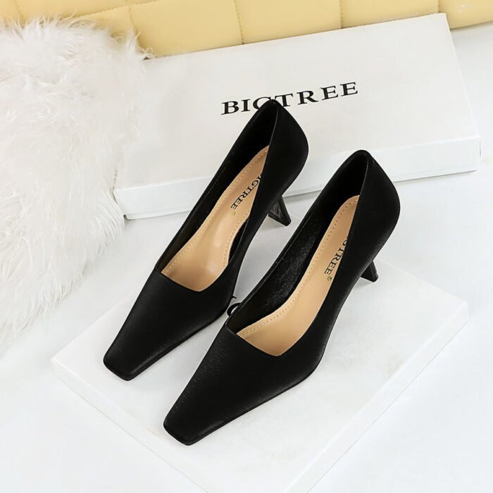 big tree shoes 6183-5 European and American Style Retro Women's Shoes Stiletto Heel Shallow Mouth Square Toe Simple Pedicure Slimming Spring and Autumn Single-Layer Shoes Women - Image 3
