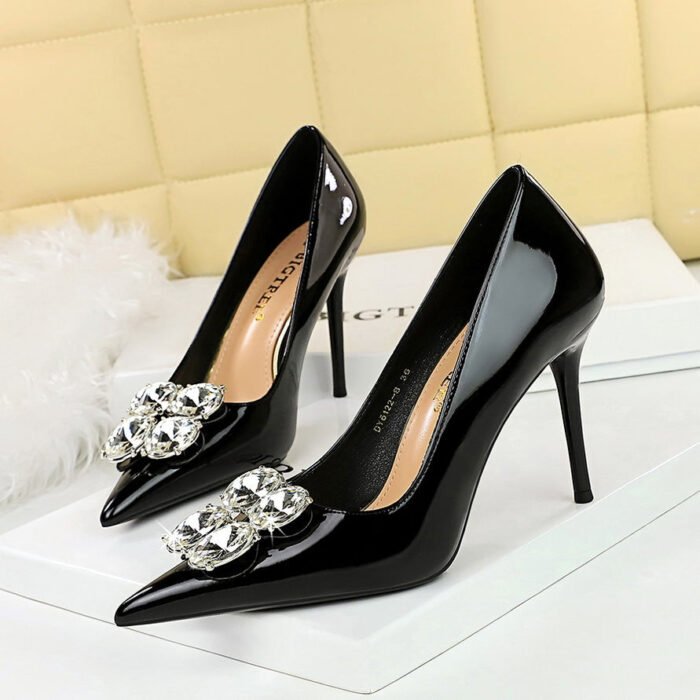 Bigtree Shoes 6122-K59 European and American Style Banquet High Heels Women's Shoes Stiletto Heel Super High Heel Patent Leather Shallow Mouth Pointed Rhinestone Buckle Single-Layer Shoes - Image 3