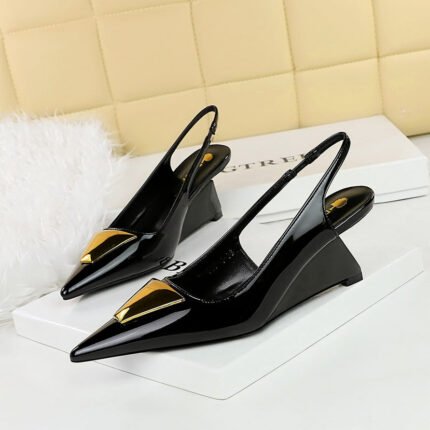 BIGTREE SHOES 1097-k55 European and American Style Women's Shoes High Heel Wedge Patent Leather Hollow-out Back Strap Shallow Mouth Pointed Metal Decorative Shoes