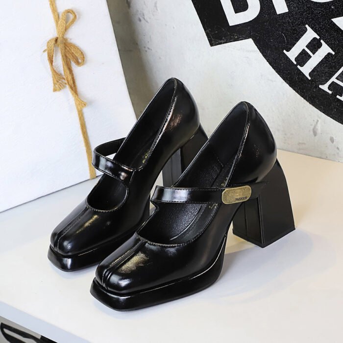 BIGTREE SHOES 1868-k93 Retro Style European and American High Heels Women's Shoes Chunky Heel High Heel Waterproof Platform Metal Buckle Ankle-Strap Shoes - Image 2