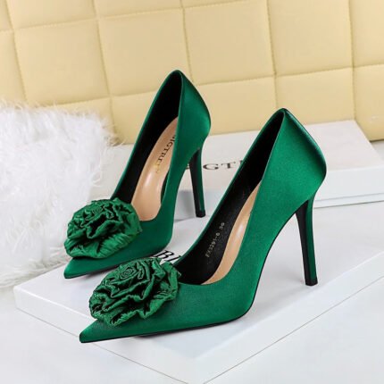 Bigtree shoes 3391-h55 Korean style fashion banquet light luxury women's shoes high heel stiletto low mouth pointed toe satin flower high heel pumps