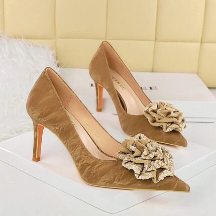 Bigtree shoes 18249-ah55 Korean style fashion banquet high heels floral women's shoes stiletto low-cut pointed toe flower shoes high heel