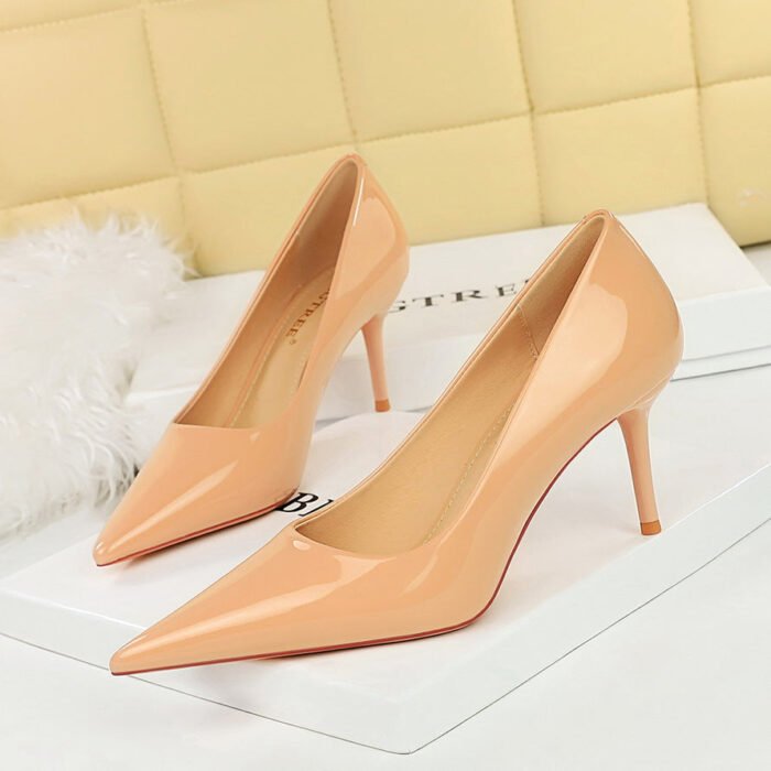 BIGTREE SHOES 9283-A5 European and American Style Simple Patent Leather High Heels Women's Shoes Stiletto Low Mouth Pointed Toe All-Matching Commuter High Heel Pumps - Image 3