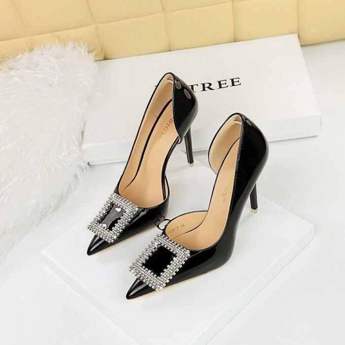 Bigtree Shoes 638-K63 Banquet High Heels Patent Leather Stilettos Shallow Mouth Pointed Side Hollow Square Metal Buckle Rhinestone Buckle Pumps - Image 4