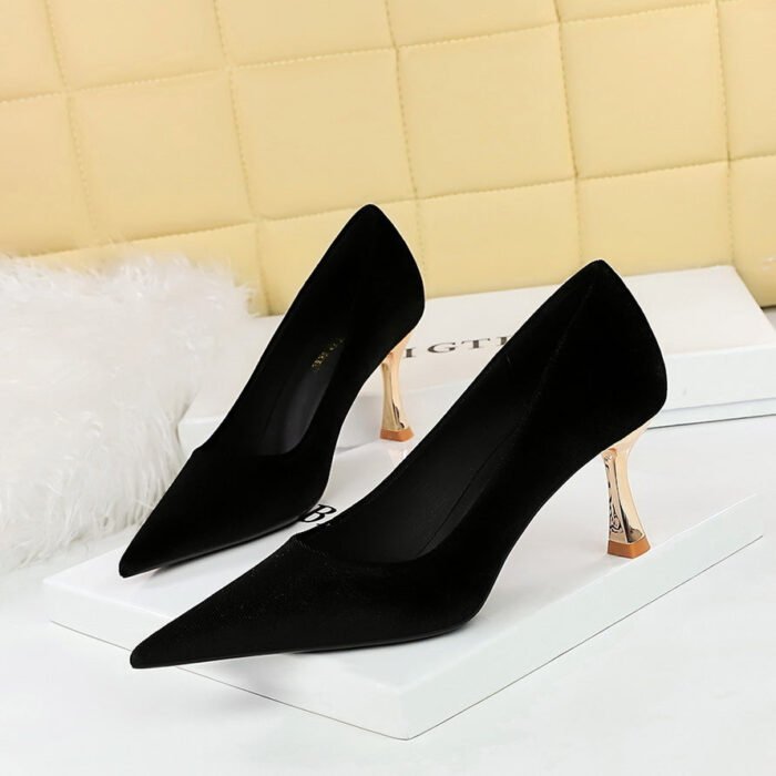 BIG TREE SHOES 1818-2 European and American Style Fashion Simple Banquet High Heels Metal Heel High Heel Xi Shi Suede Low-Cut Pointed-Toe Shoes - Image 4
